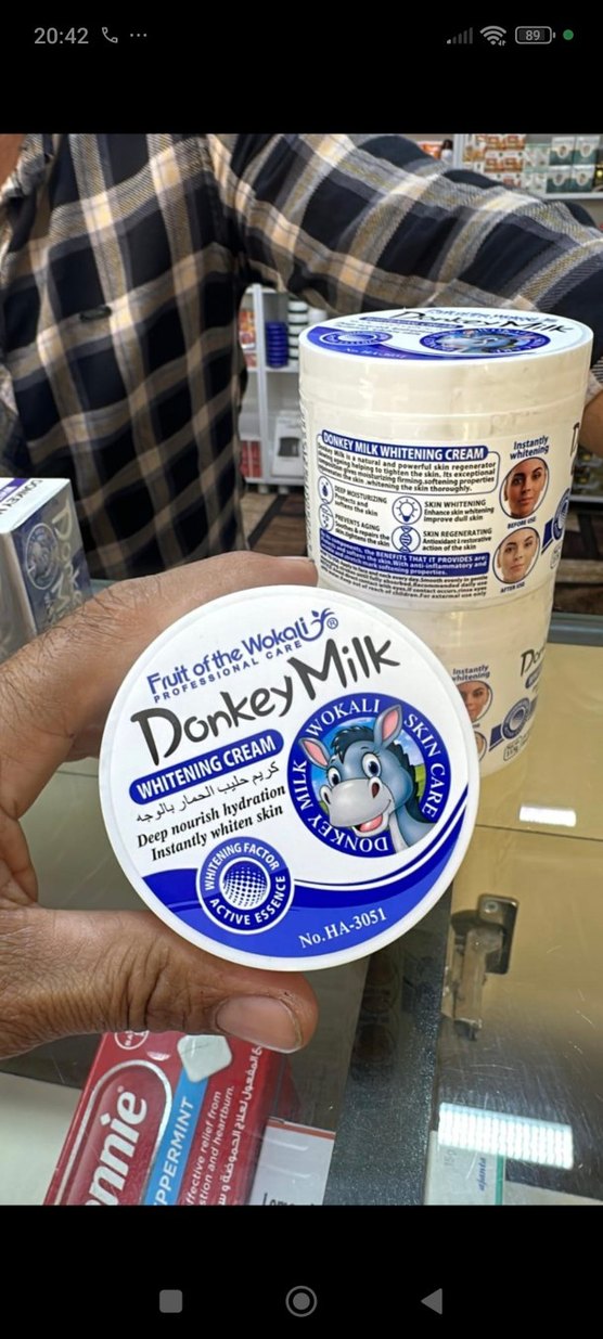Eşek Sütü İçeren Beyazlatıcı Vücut Kremi 180ml - Görsel 4