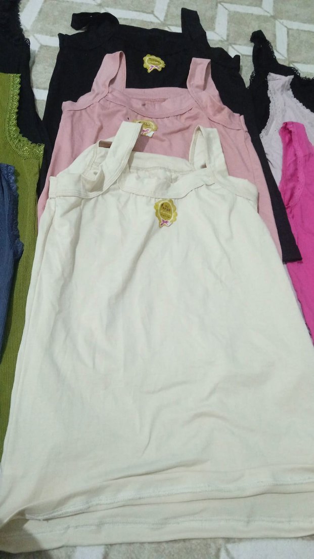 Gri Yüksek Yakalı Kadın Atlet - Görsel 4