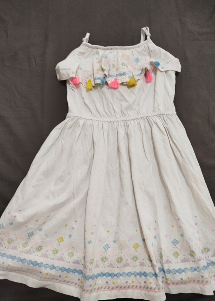 Elbise ve etekler bir arada - Görsel 2