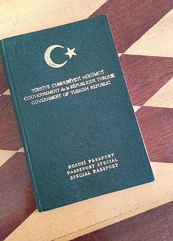 1979 yılı eski Pasaport