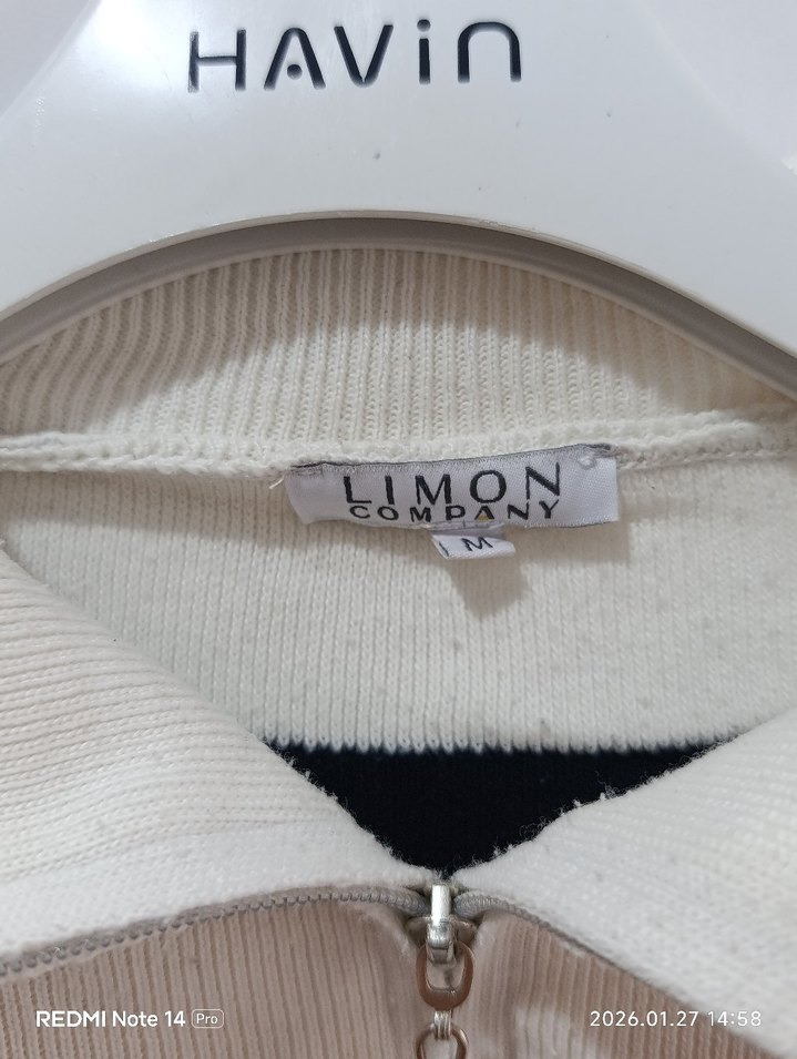 Çizgili Yakalı Kadın Triko Kazak - Görsel 4