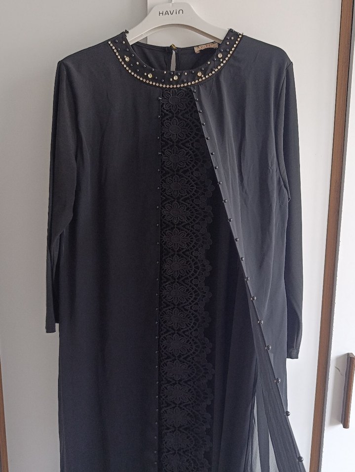 Siyah Uzun Kollu İşlemeli Kadın Elbise - Görsel 4