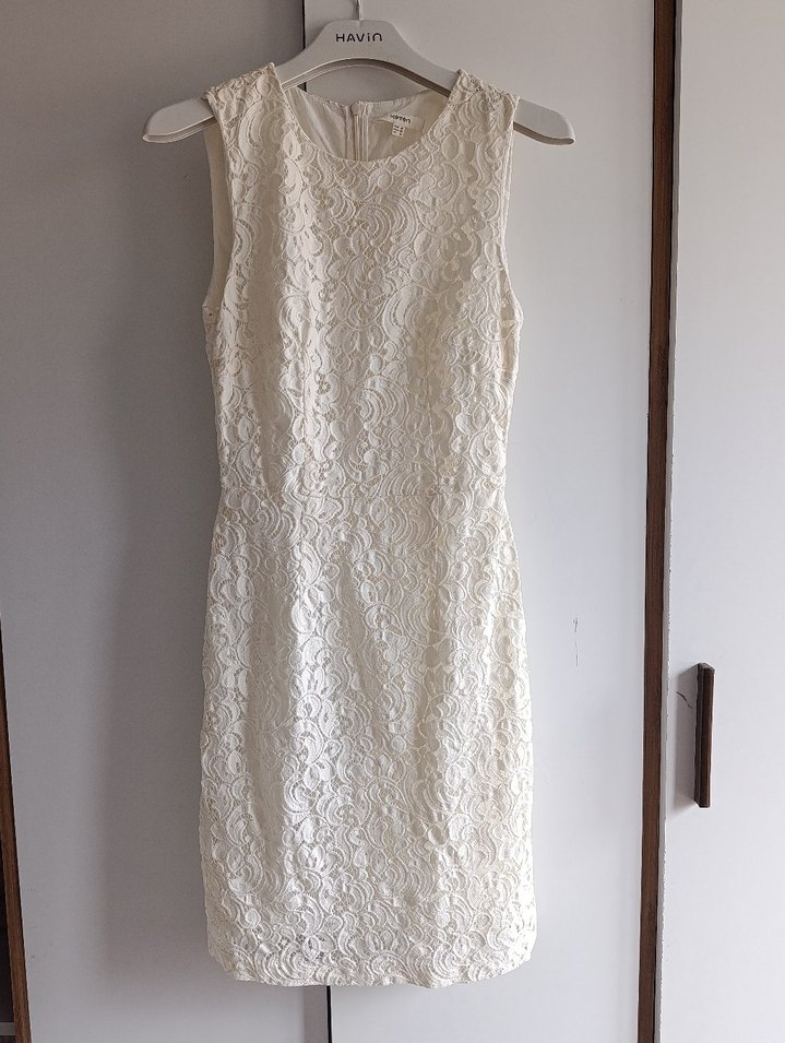 Dantel İşlemeli Beyaz Midi Elbise - Görsel 3