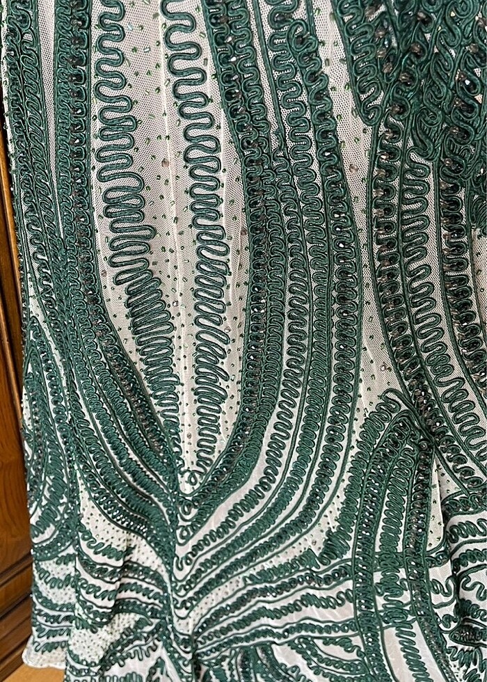 Kasnak işi etiketi üzerinde abiye - Görsel 3