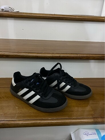 39 Beden ADIDAS SAMBA