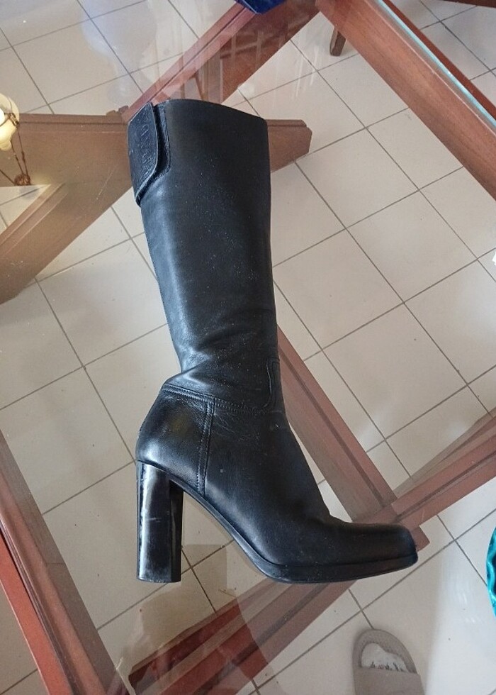 Prada çizme - Görsel 2