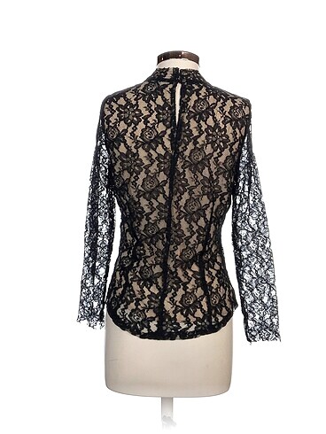 l Beden Zara Bluz %70 İndirimli.