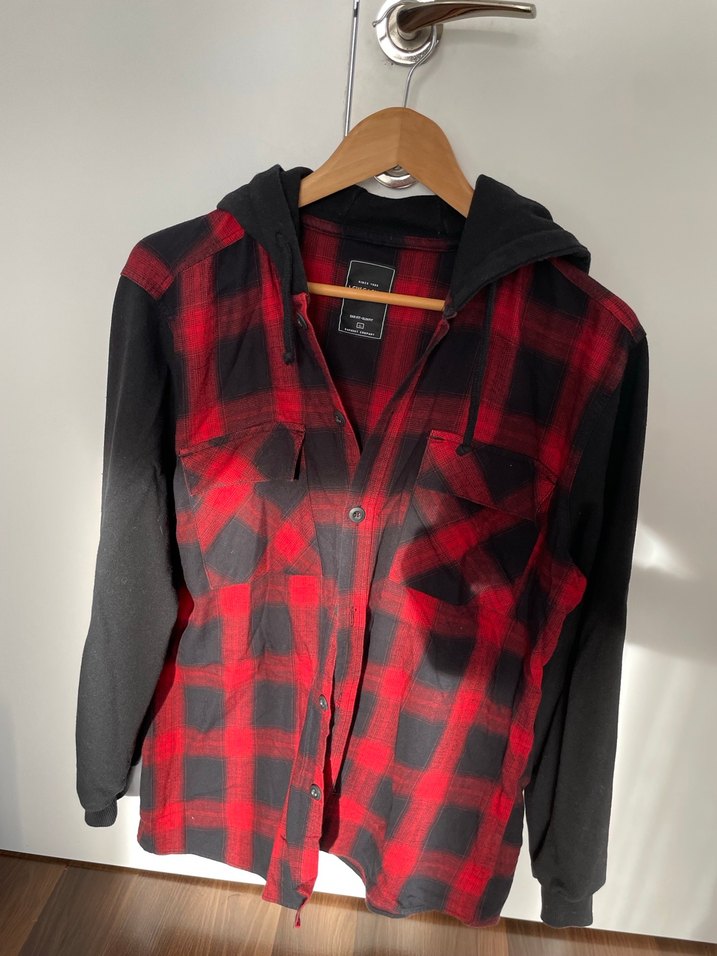 Kırmızı Kapüşonlu Uzun Kollu Salaş Gömlek - Görsel 3