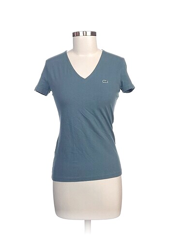 Lacoste T-shirt %70 İndirimli.
