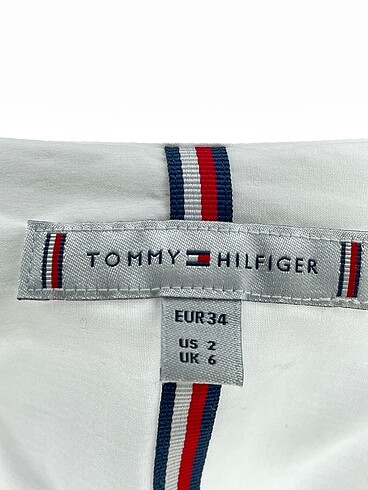 34 Beden beyaz Renk Tommy Hilfiger Gömlek %70 İndirimli.