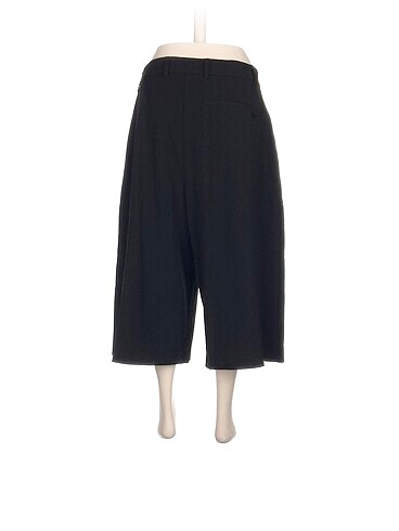 38 Beden Pull and Bear Bermuda / Kapri %70 İndirimli.