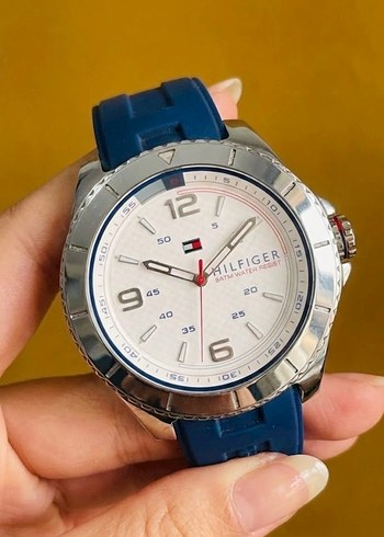 Tommy Hilfiger