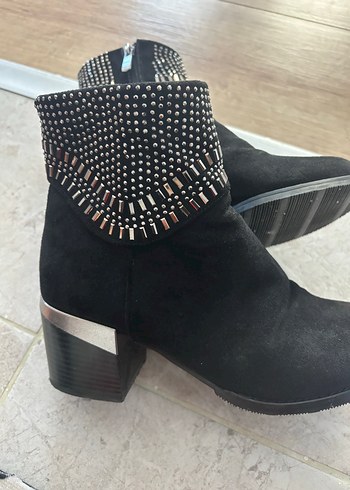 Siyah Süet Payetli Kadın Bot - Görsel 7
