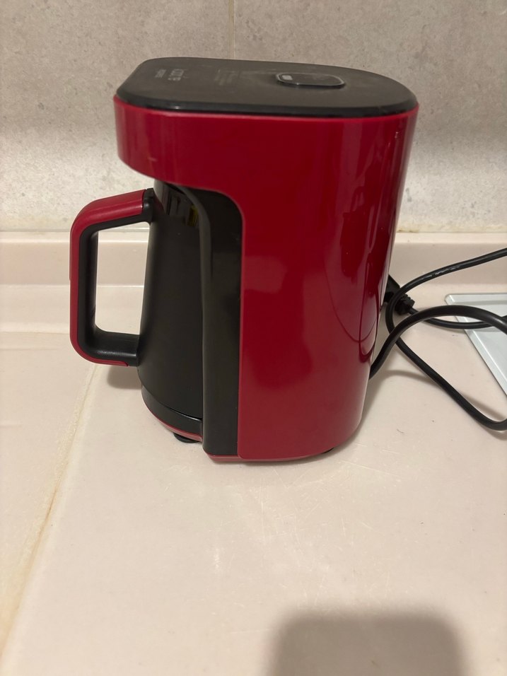 Kırmızı Kahve Makinesi - Görsel 2