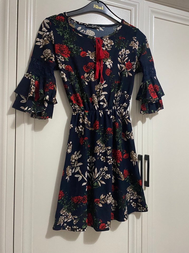 Çiçek Desenli, Fırfırlı Bohem Kadın Elbise - Görsel 2