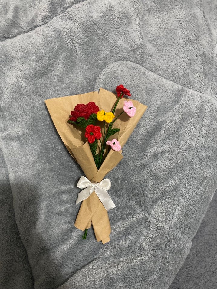 Bohem El Yapımı Renkli Örgü Çiçek Buketi - Görsel 2