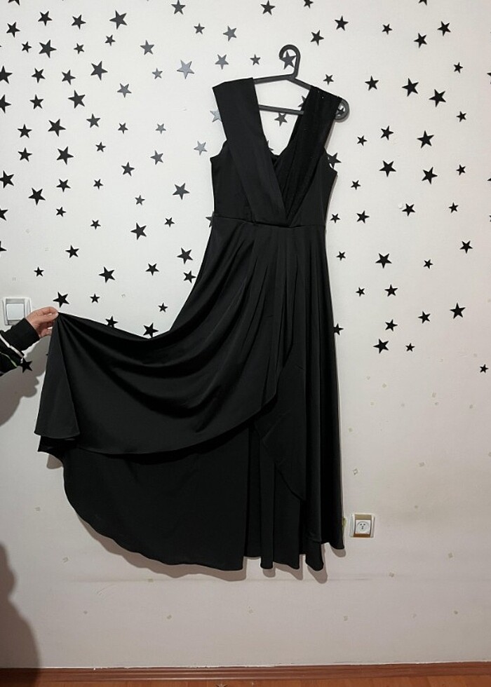 Siyah saten elbise  - Görsel 3