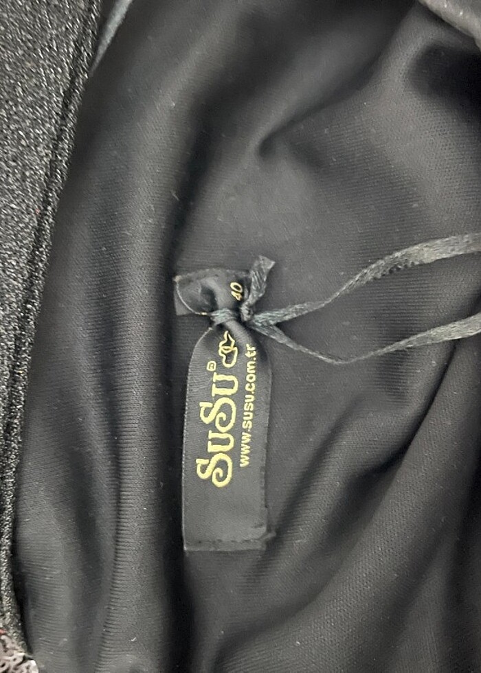 Siyah saten elbise  - Görsel 4