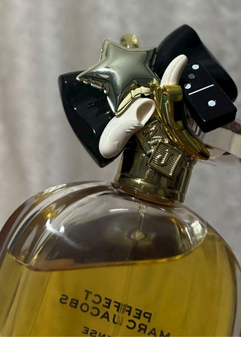 Marc Jacobs Marc Jacobs Perfect Intense Kadın Parfümü