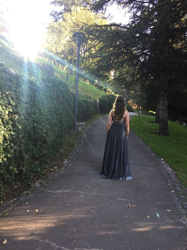 Simli Antrasit Uzun Straplez Elbise - Görsel 2