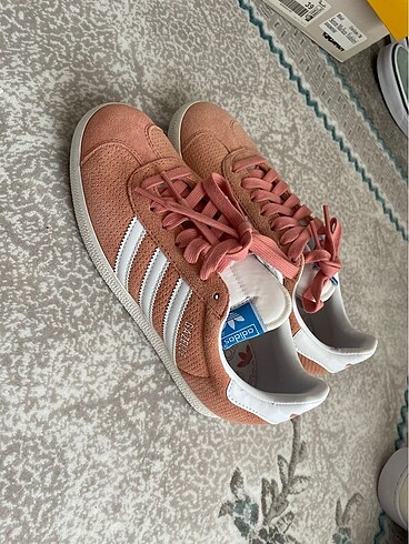 Adidas 36,5