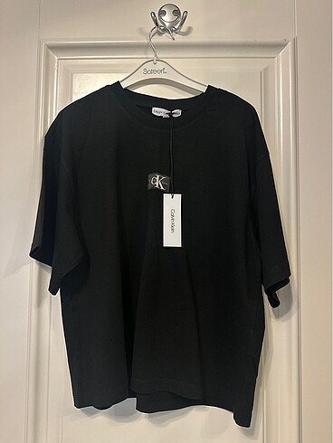 Calvin klein tshirt