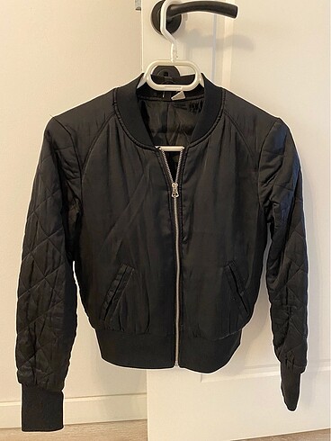 H&M bomber