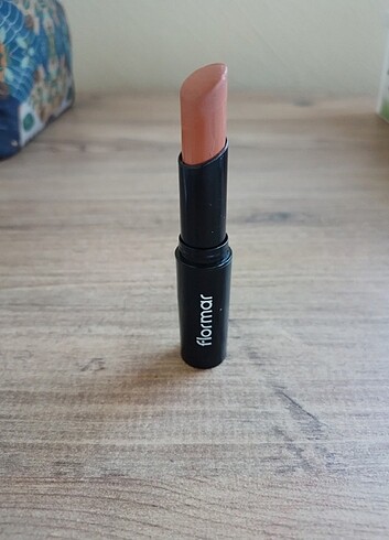 Flormar Lipstick
