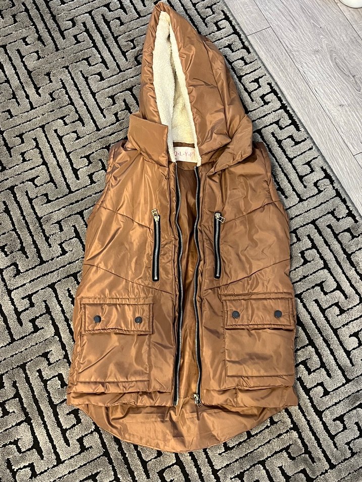 Kapüşonlu Kahverengi Parlak yelek kadın - Görsel 5