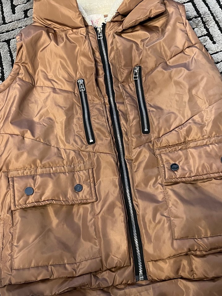 Kapüşonlu Kahverengi Parlak yelek kadın - Görsel 2