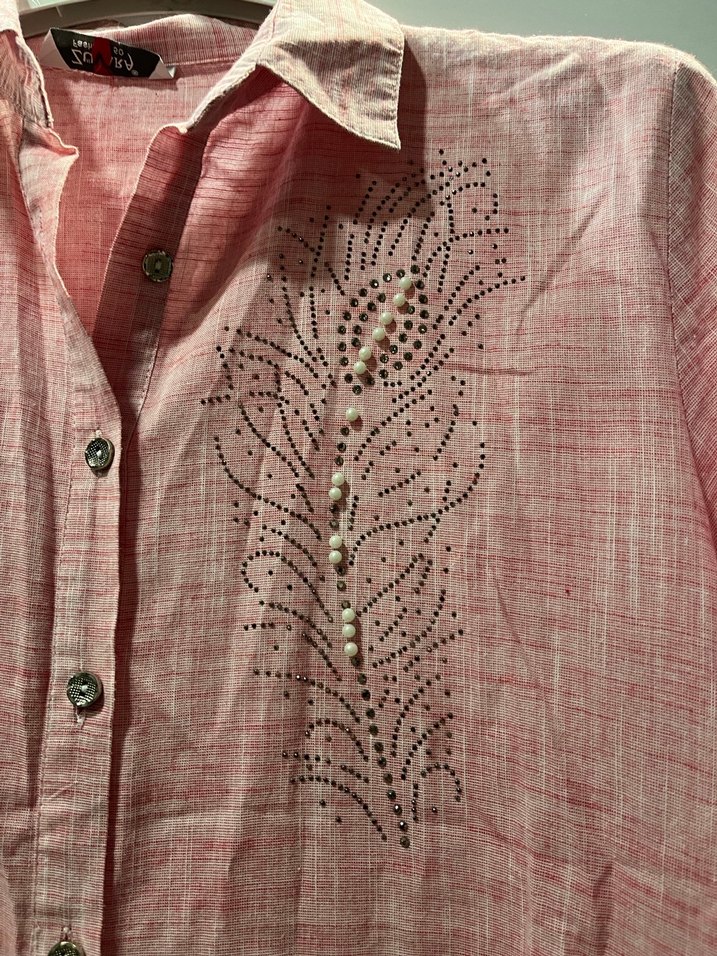 Pembe Nakışlı Uzun Keten Gömlek - Görsel 3