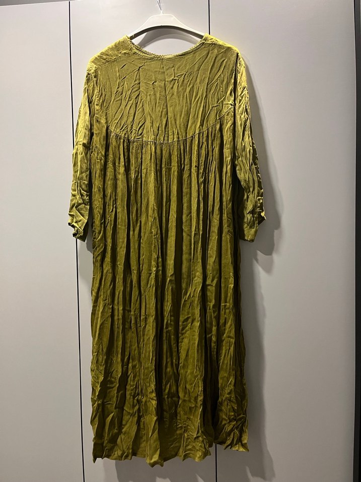 Yeşil Nakışlı Uzun Bohem Elbise - Görsel 2