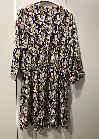 Çiçek Desenli V Yakalı Midi Kimono tunik - Görsel 6