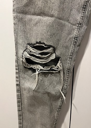 Mom jean pantolon yırtık - Görsel 2