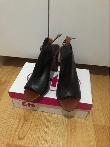 Shoe Tek Topuklu ayakkabı