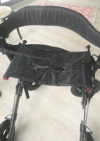 Siyah Katlanabilir Yürüme arabası Almanyadan aldım - Görsel 5