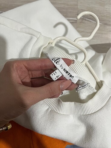 l Beden Sweatshirt