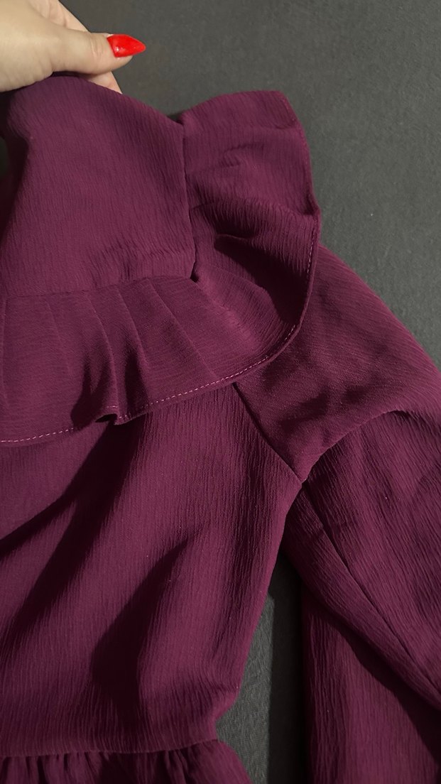 Bordo-mürdüm arası bir renk Fırfırlı Uzun Kollu - Görsel 3