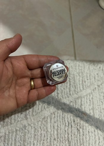 Bej Tonlarda Makyaj Ürünleri Seti - Görsel 5