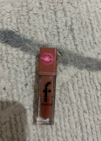 Bej Tonlarda Makyaj Ürünleri Seti - Görsel 14