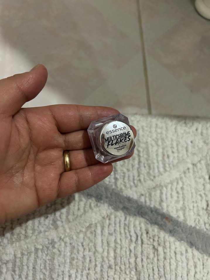 Bej Tonlarda Makyaj Ürünleri Seti - Görsel 5