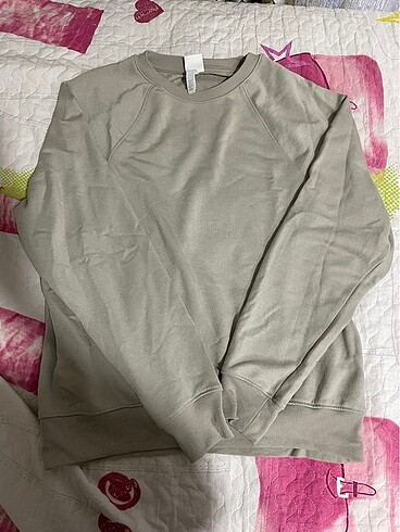 h&m sweatshirt