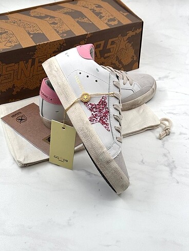 Golden Goose Deluxe GOLDEN GOOSE PEMBE