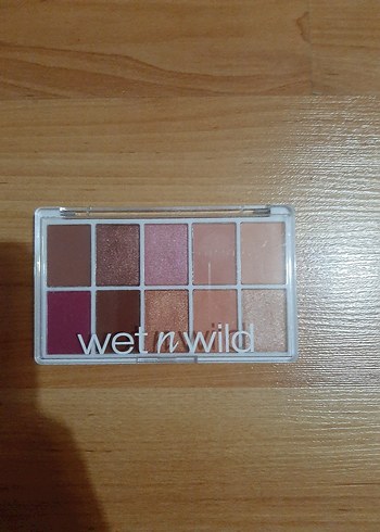 Wet n wild