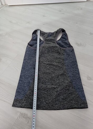 xs Beden Sporcu atlet