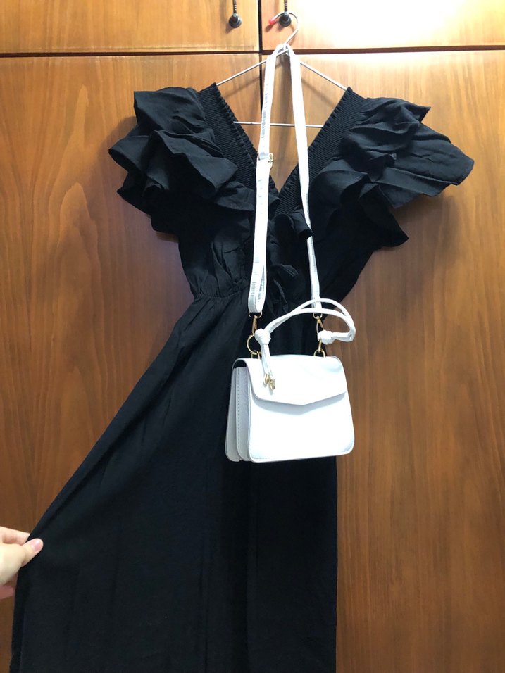 Siyah Uzun Kayık Yaka Keten Elbise - Görsel 2