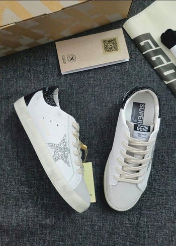 38 Beden Golden Goose Deluxe Beyaz Spor Ayakkabı