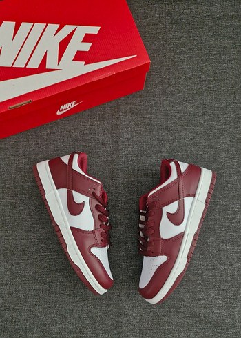 Nike Dunk Bordo