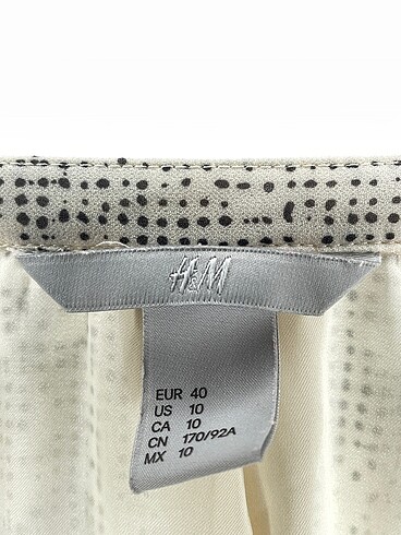 40 Beden çeşitli Renk H&M Kısa Elbise %70 İndirimli.