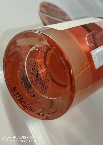 Beden Trussardi Kadın Parfümü